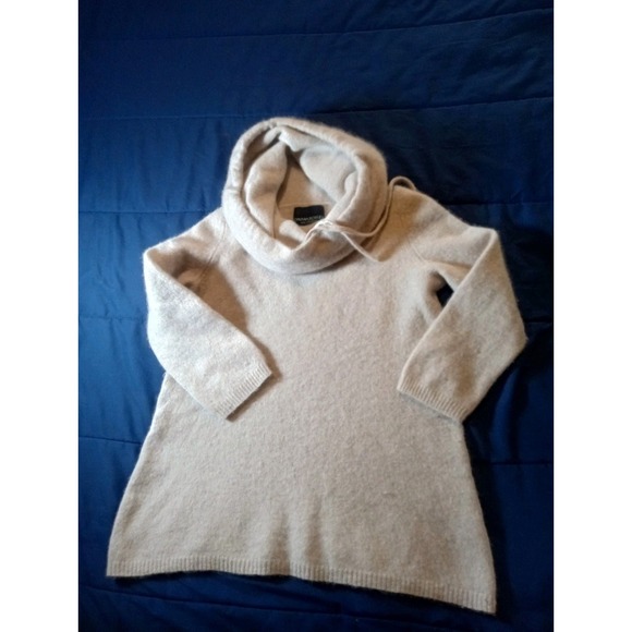 Cynthia Rowley Cashmere Sweater Large shawl Neck Long Sleeve Drawstring Casual‎ - Picture 1 of 5